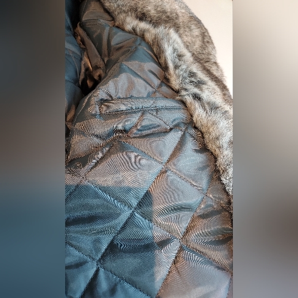 Black Label Faux Fur Long Sleeve Heavy Winter Jacket NWOT - Picture 7 of 10